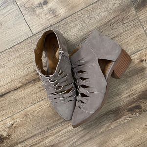 Qupid Spring Booties Size 7.5